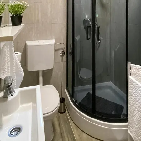 Apartamento In Gornje Rastane With Wifi