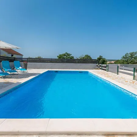 Apartment In Gornje Rastane With Wifi Donje Rastane